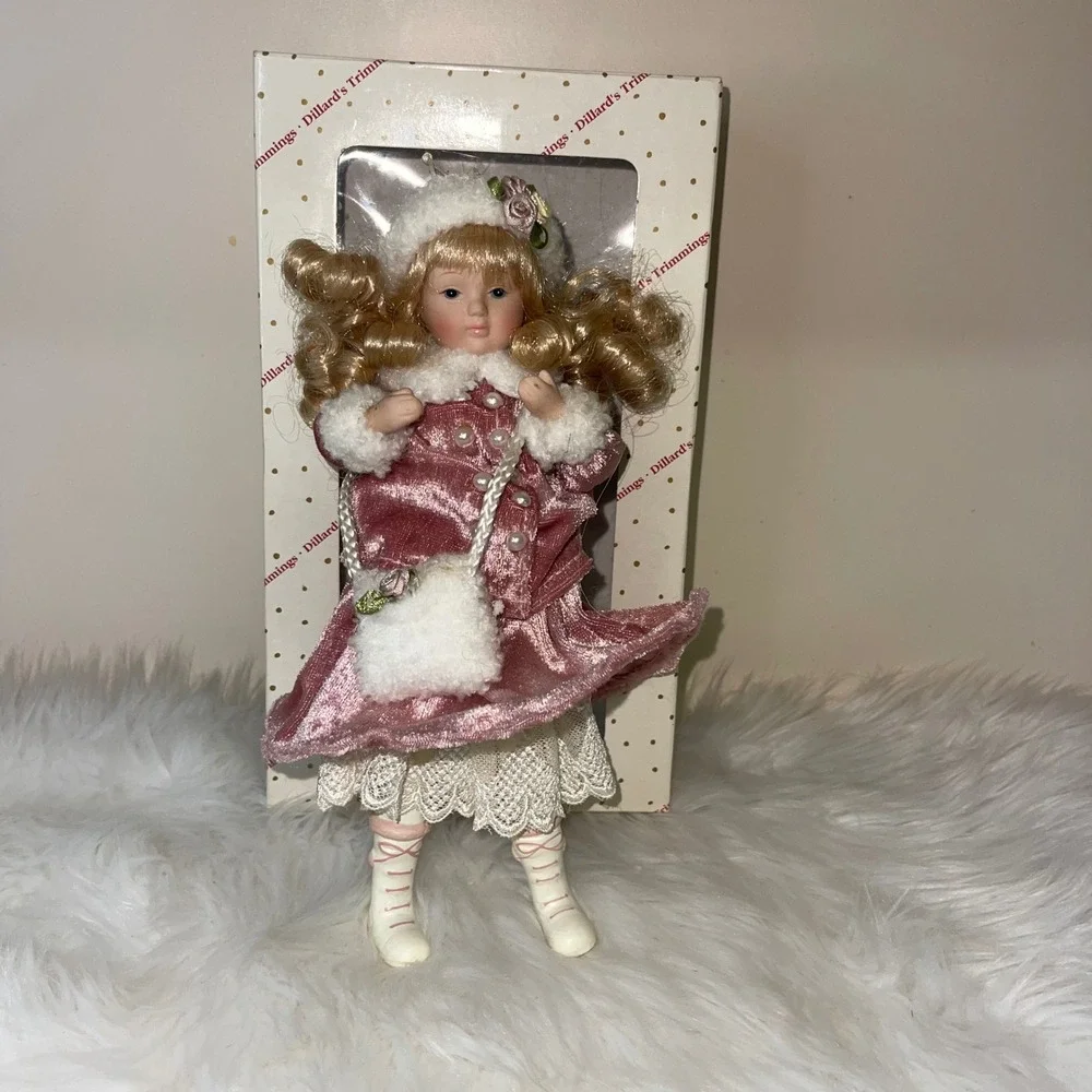 Vintage Dillard's Trimmings Winter Girl Ornament Pink‎ Velvet Coat w/ Box